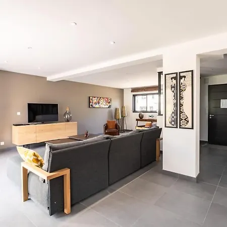 Ty Laouen- Maison Moderne 3 Jardin Prázdninový dům *